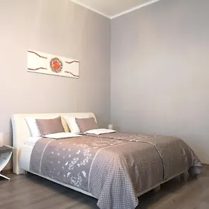 Central Apartment Budapest Apartamento